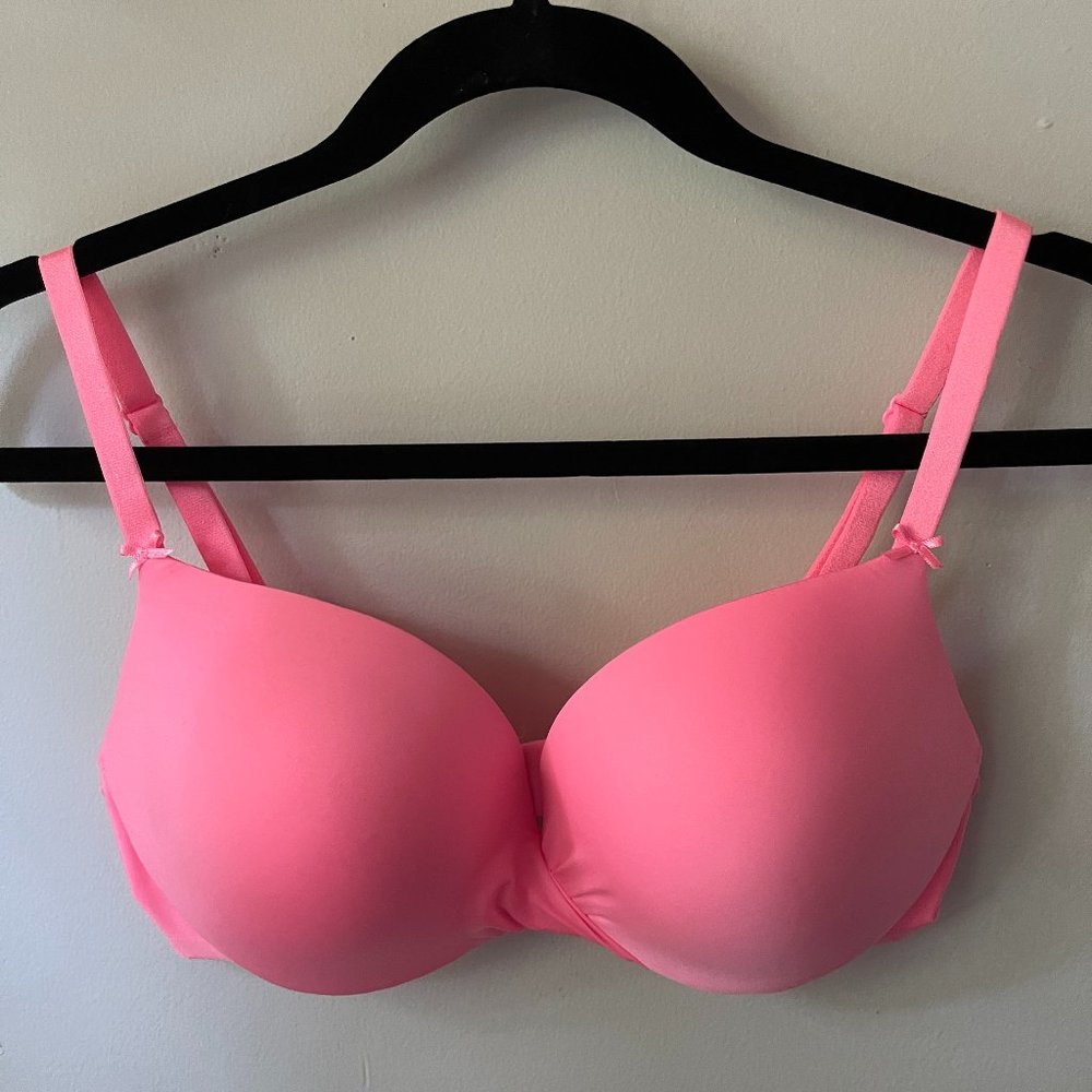 36C VICTORIAS SECRET BRIGHT PINK PUSH UP BRA